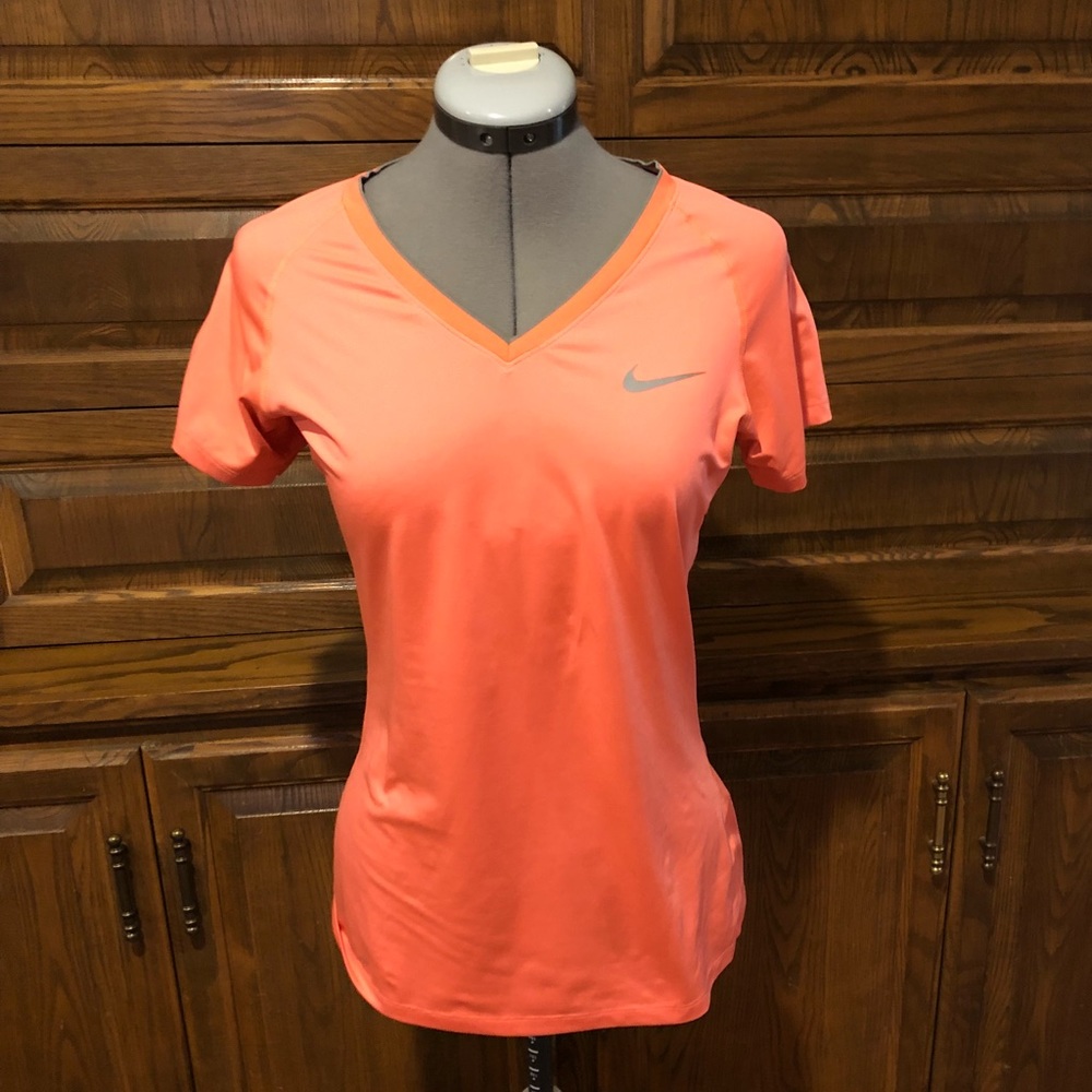 Nike Pro Workout Top